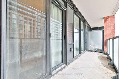 Photo 32 at 226 - 99 Eagle Rock Way, Maple, Vaughan