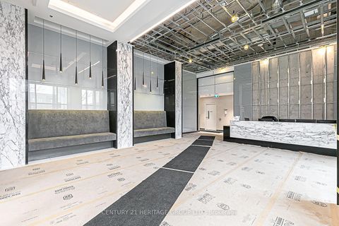 Photo 37 at 226 - 99 Eagle Rock Way, Maple, Vaughan