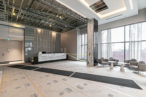 Photo 38 at 226 - 99 Eagle Rock Way, Maple, Vaughan