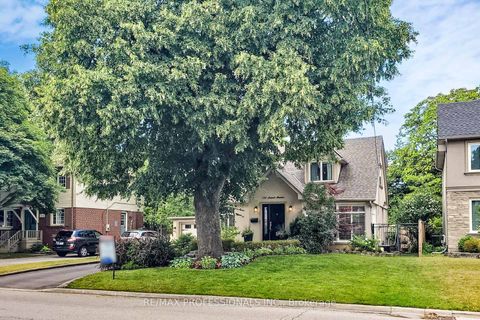 Photo 0 at 126 Laurel Avenue, City Centre West, Toronto