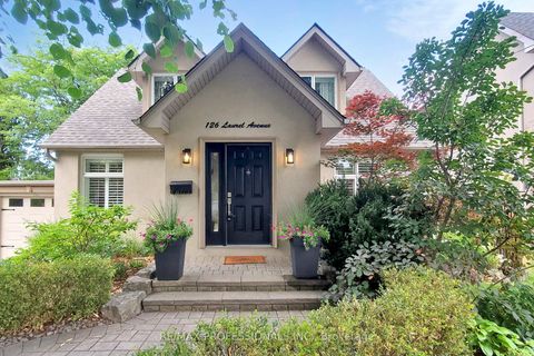 Photo 3 at 126 Laurel Avenue, City Centre West, Toronto