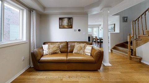 Photo 8 at 34 Long Point Drive, Oak Ridges Lake Wilcox, Richmond Hill