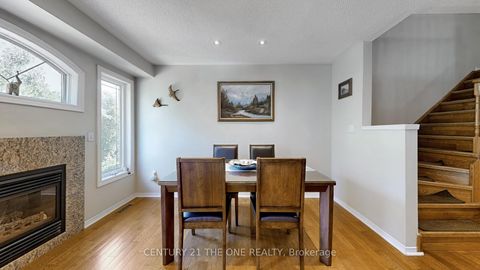 Photo 9 at 34 Long Point Drive, Oak Ridges Lake Wilcox, Richmond Hill