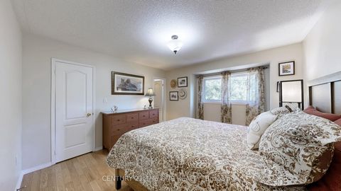 Photo 23 at 34 Long Point Drive, Oak Ridges Lake Wilcox, Richmond Hill