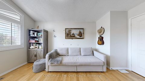 Photo 27 at 34 Long Point Drive, Oak Ridges Lake Wilcox, Richmond Hill