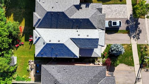 Photo 36 at 34 Long Point Drive, Oak Ridges Lake Wilcox, Richmond Hill