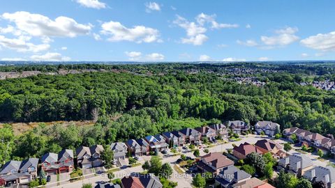 Photo 40 at 34 Long Point Drive, Oak Ridges Lake Wilcox, Richmond Hill