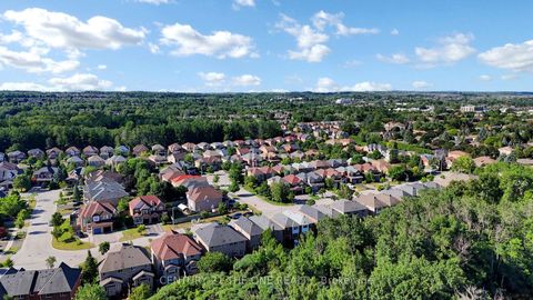 Photo 41 at 34 Long Point Drive, Oak Ridges Lake Wilcox, Richmond Hill