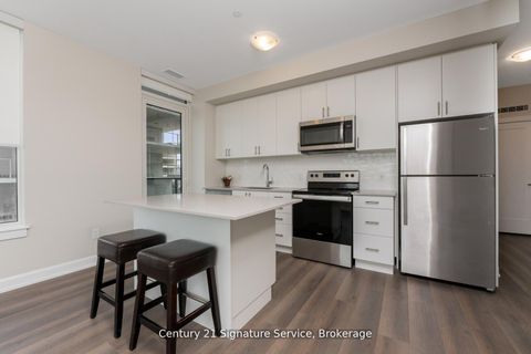Photo 11 at 614 - 3220 William Coltson Avenue, JM Joshua Meadows, Oakville