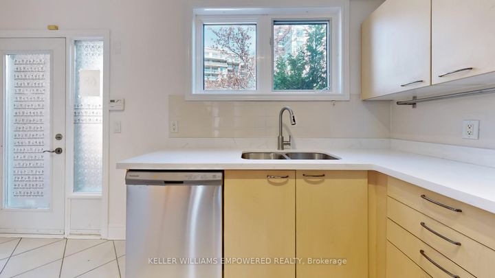 Photo 7 at TH 3 - 68 Suncrest Boulevard, Commerce Valley, Markham