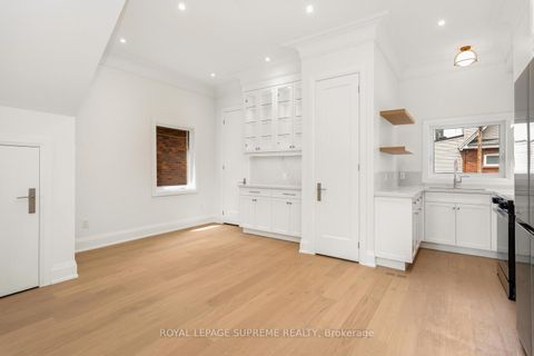 Photo 13 at 24 York Avenue, Mount Dennis, Toronto