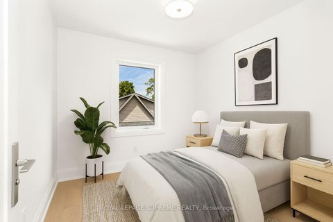 Photo 31 at 24 York Avenue, Mount Dennis, Toronto