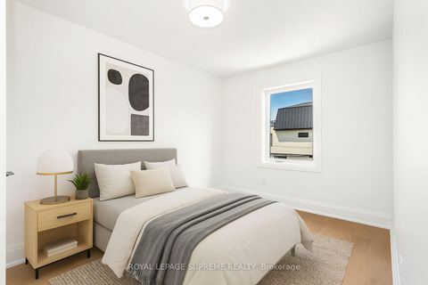 Photo 34 at 24 York Avenue, Mount Dennis, Toronto
