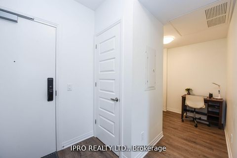 Photo 10 at 004 - 95 Dundas St W Street, GO Glenorchy, Oakville