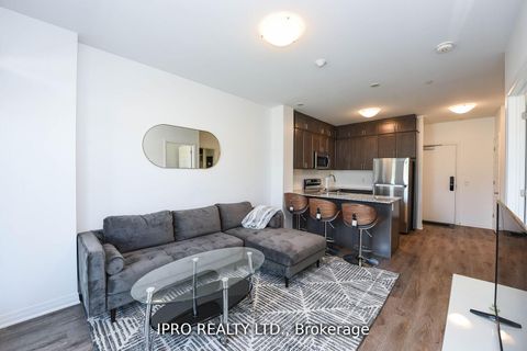 Photo 18 at 004 - 95 Dundas St W Street, GO Glenorchy, Oakville