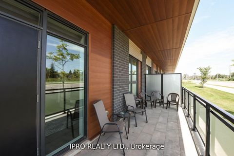 Photo 20 at 004 - 95 Dundas St W Street, GO Glenorchy, Oakville
