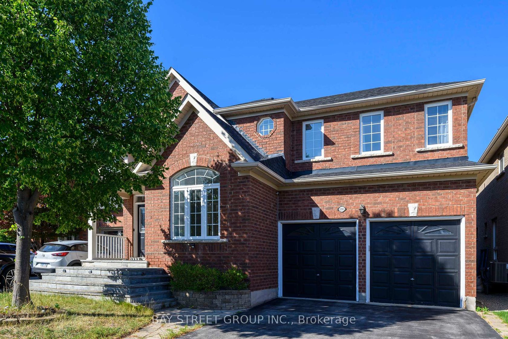 2292 Blue Oak Circle, WM Westmount, Oakville 