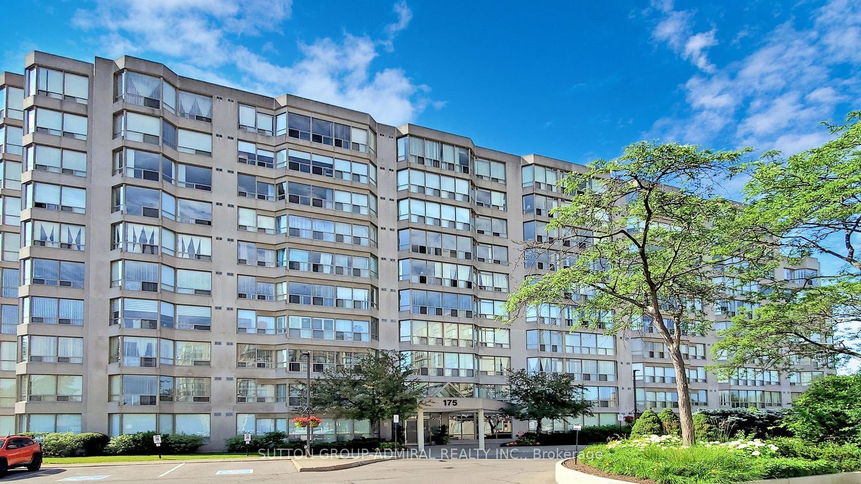 410 - 175 Cedar Avenue, Harding, Richmond Hill 