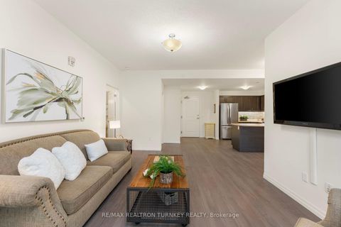 Photo 10 at 221 - 420 William Graham Drive, Rural Aurora, Aurora