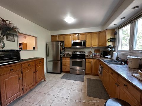 Photo 19 at 23 - 2359 Birchmount Road, Sullivan, Toronto