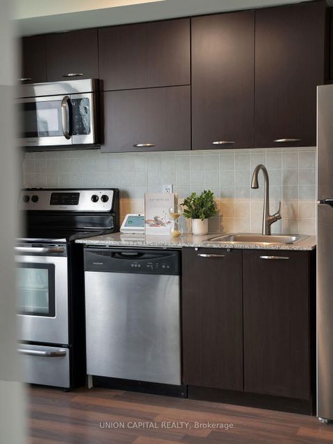 Photo 16 at 919 - 38 Joe Shuster Way, South Parkdale, Toronto