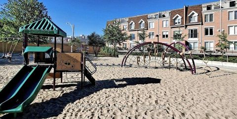 Photo 31 at 919 - 38 Joe Shuster Way, South Parkdale, Toronto