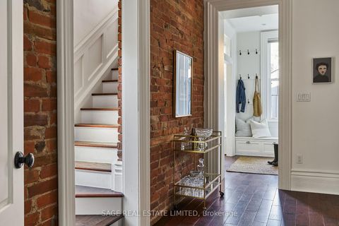 Photo 13 at 73 Lakeview Avenue, Bellwoods, Toronto