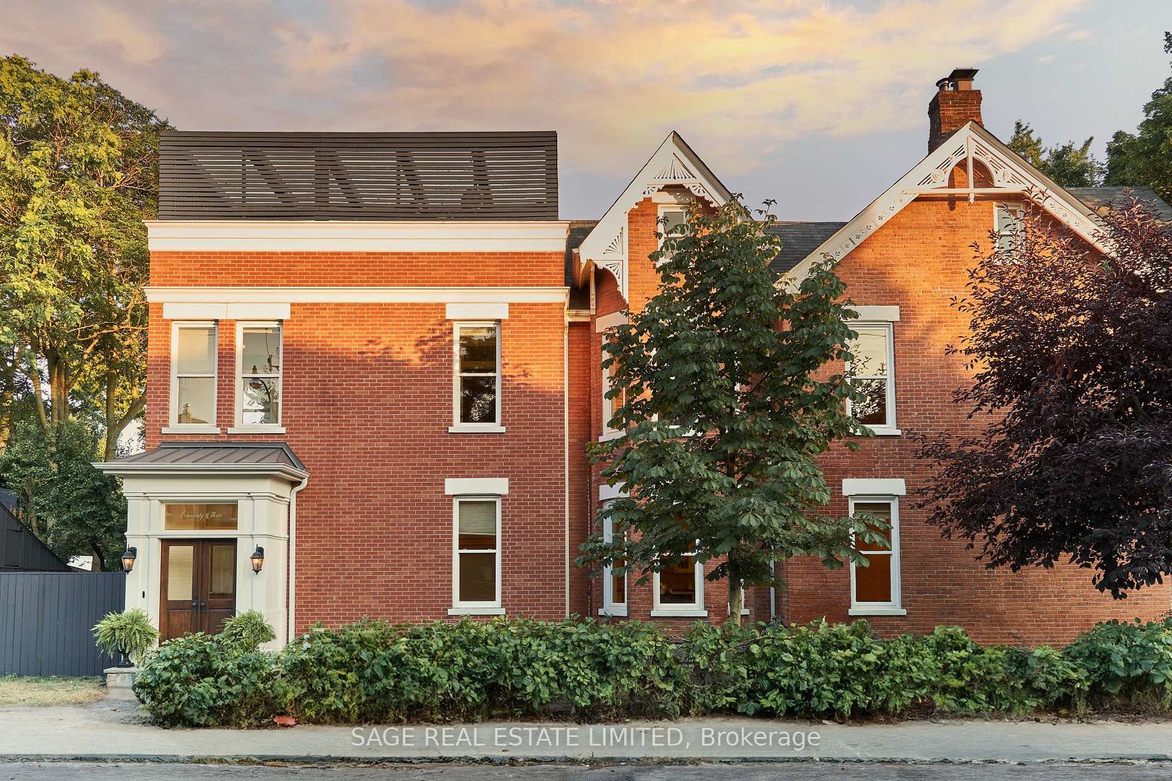 73 Lakeview Avenue, Bellwoods, Toronto 