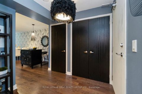 Photo 4 at 201 - 320 Richmond Street E, Moss Park, Toronto Photo 4 at 201 - 320 Richmond Street E, Moss Park, Toronto