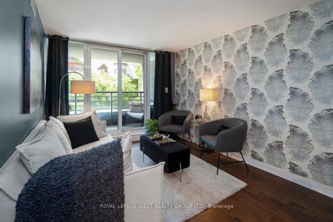 Photo 11 at 201 - 320 Richmond Street E, Moss Park, Toronto Photo 11 at 201 - 320 Richmond Street E, Moss Park, Toronto