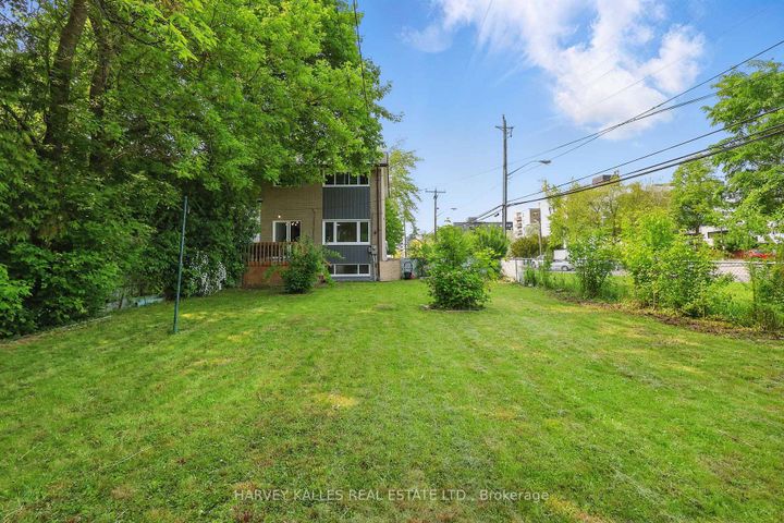Photo 35 at 1 Vanity Court, Donalda, Toronto