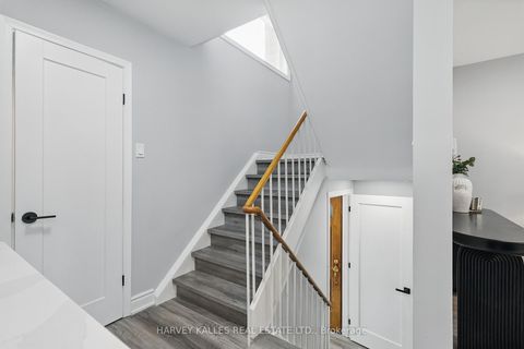 Photo 13 at 1 Vanity Court, Donalda, Toronto