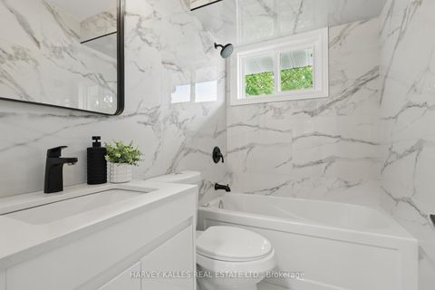 Photo 15 at 1 Vanity Court, Donalda, Toronto