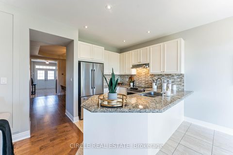 Photo 8 at 65 Hopewell Street, Kleinburg, Vaughan