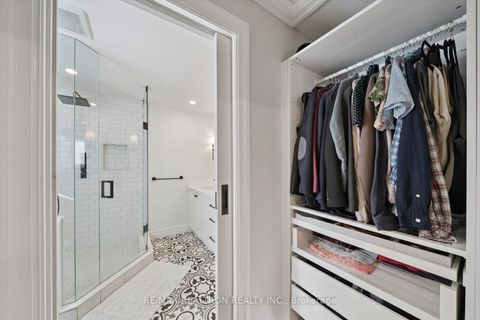 Photo 12 at 89 Devins Drive, Aurora Heights, Aurora
