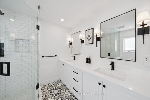 Photo 13 at 89 Devins Drive, Aurora Heights, Aurora