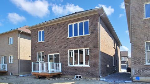 Photo 49 at 6 Speciosa Street, Oak Ridges, Richmond Hill Photo 49 at 6 Speciosa Street, Oak Ridges, Richmond Hill
