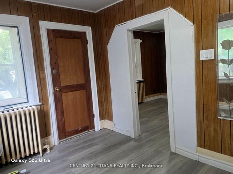 Photo 8 at 119 Heale Avenue, Cliffside, Toronto