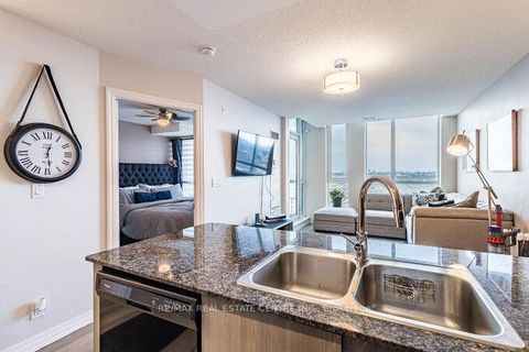 Photo 18 at 1116 - 80 Esther Lorrie Drive, Clairville, Toronto