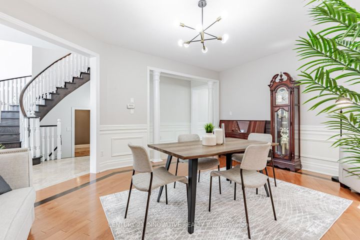 Photo 6 at 7 Stonechurch Crescent, Box Grove, Markham