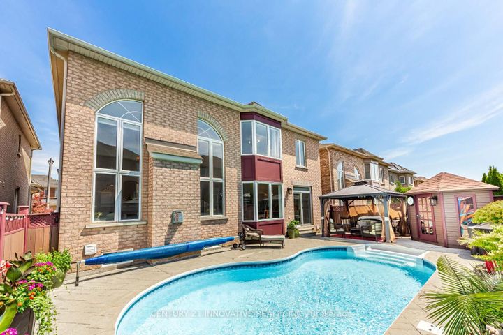 Photo 41 at 7 Stonechurch Crescent, Box Grove, Markham