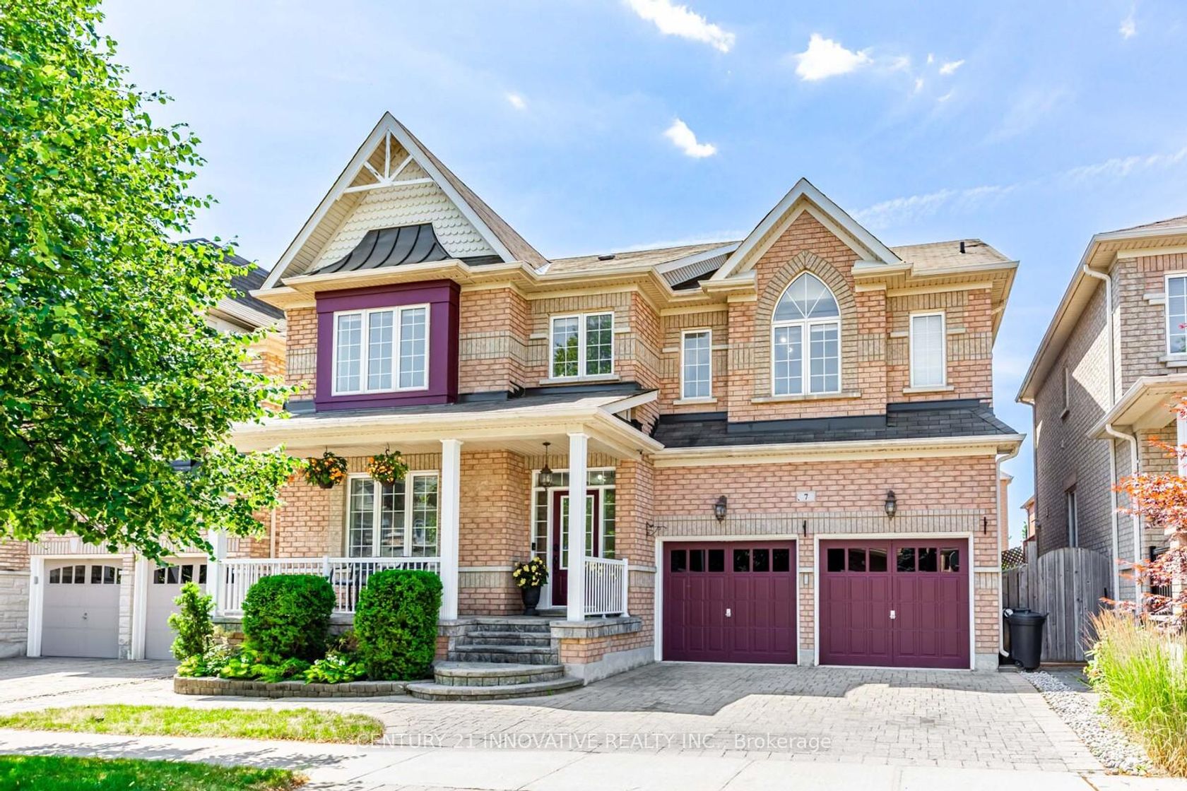 7 Stonechurch Crescent, Box Grove, Markham 2
