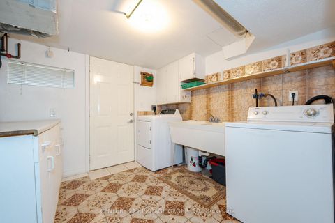 Photo 26 at 125 Anthony Road, CFB, Toronto