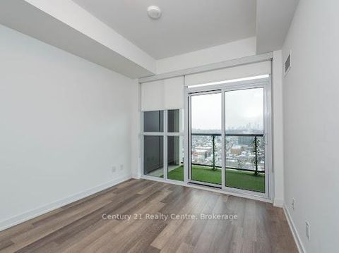Photo 12 at 1402 - 1603 Eglinton Avenue W, Oakwood Village, Toronto