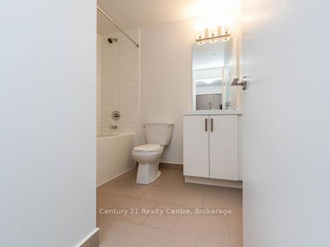 Photo 13 at 1402 - 1603 Eglinton Avenue W, Oakwood Village, Toronto