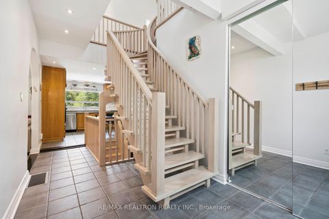 Photo 20 at 72 Walmer Road, North Richvale, Richmond Hill