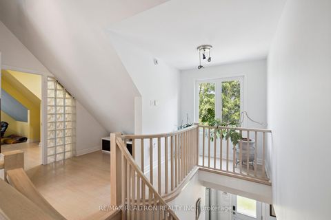 Photo 22 at 72 Walmer Road, North Richvale, Richmond Hill