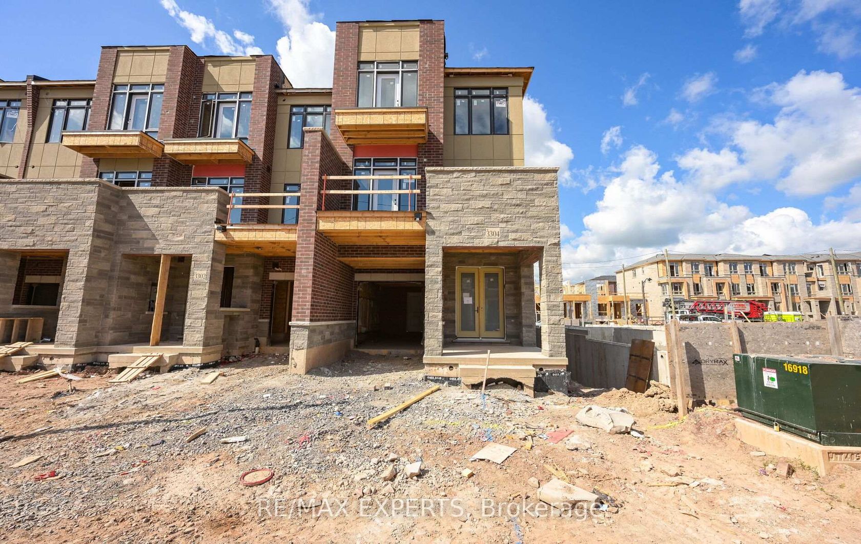 3304 Azam Way, GO Glenorchy, Oakville 