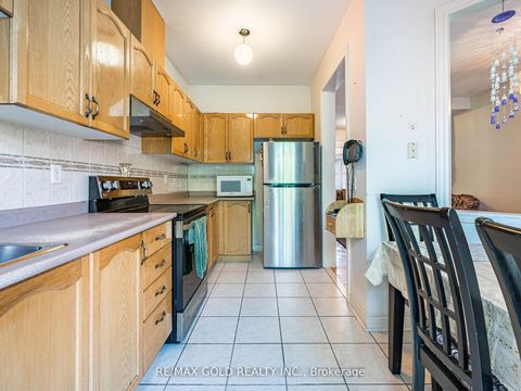 Photo 13 at 17 Mourning Dove Crescent, Malvern, Toronto