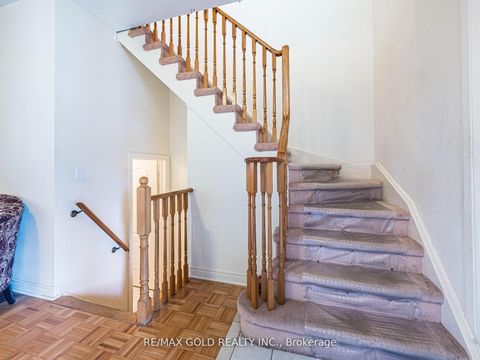 Photo 16 at 17 Mourning Dove Crescent, Malvern, Toronto
